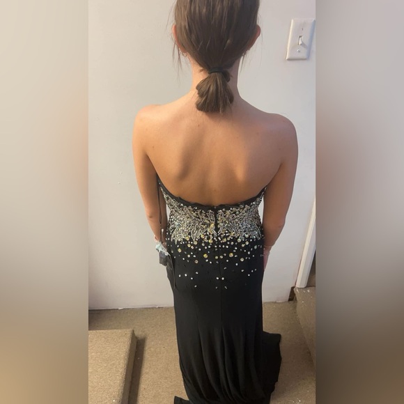 PROM! - Picture 2 of 2